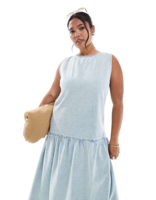 ASOS DESIGN Curve – Ljusblå, ärmlös jeansklänning i midilängd med låg midja, 3 av 4