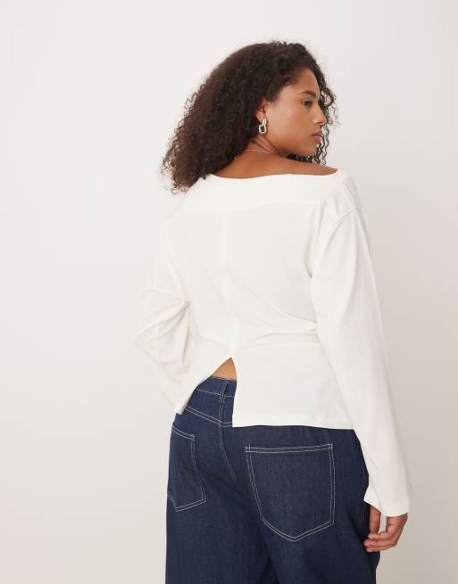ASOS DESIGN Curve long sleeve off-shoulder corset waist tee in cream, 4 of 4