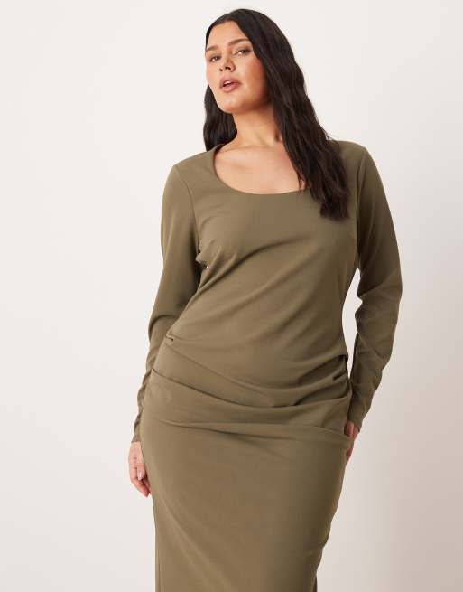 ASOS DESIGN Curve long sleeve scoop neck midi dress in khaki, 2 of 4
