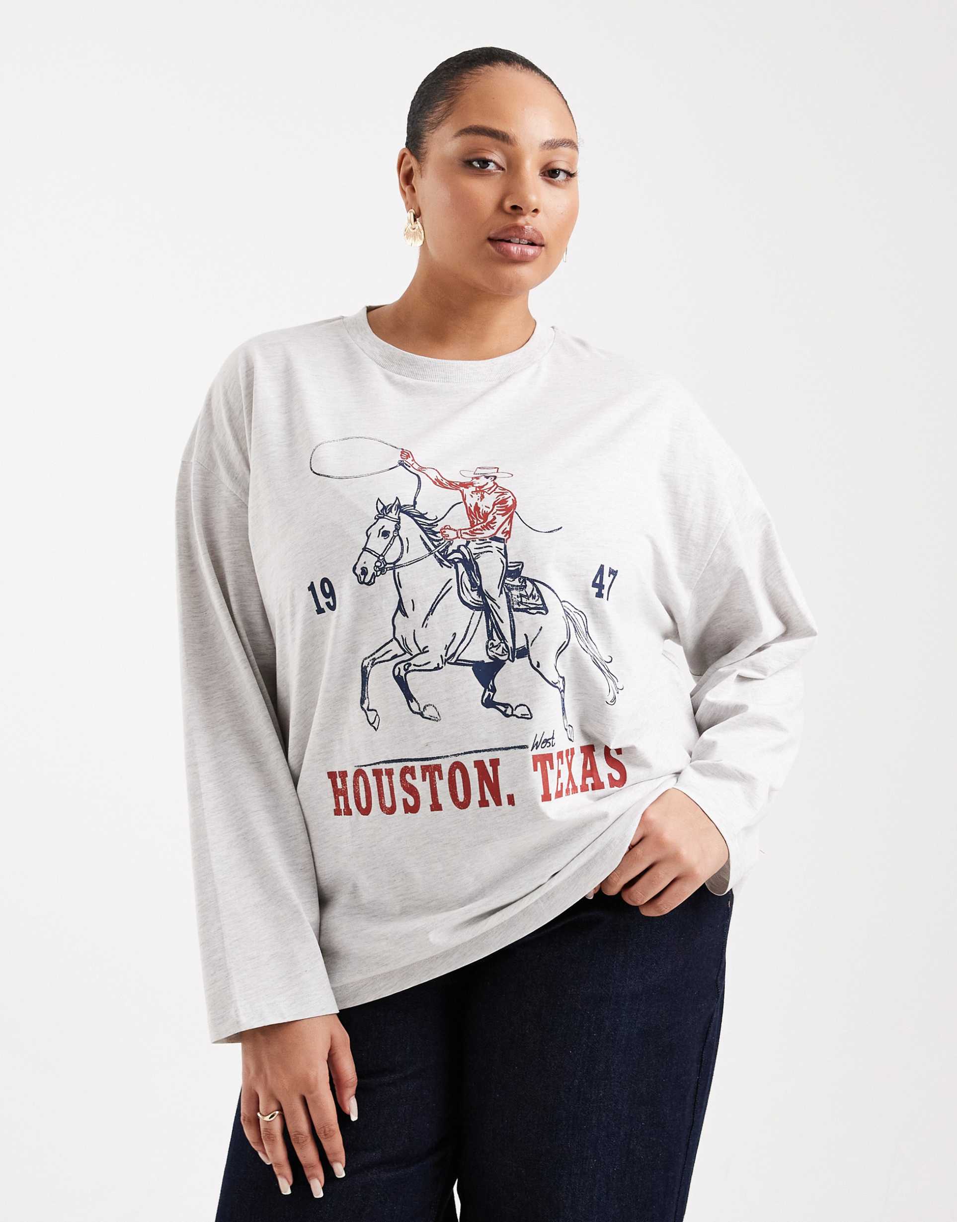 asos design curve long sleeve t-shirt with texas graphic in ice heather