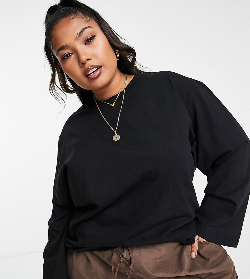 ASOS DESIGN Curve long sleeve t-shirt with wide sleeve in black