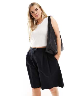 ASOS DESIGN Curve longline high waisted tailored linen mix shorts in black