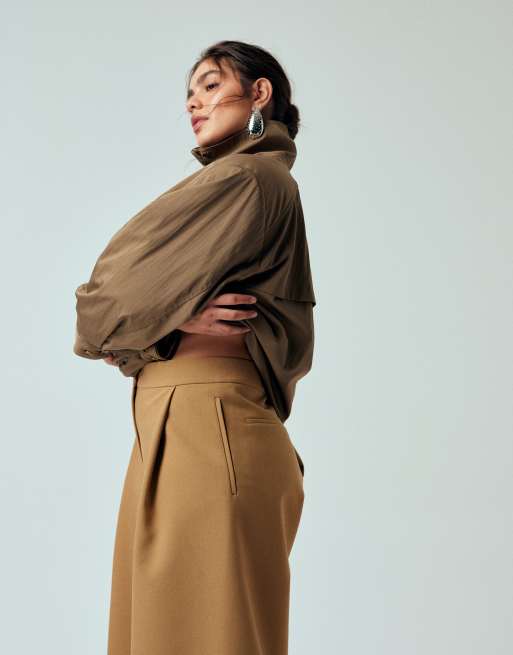 ASOS DESIGN Curve longline tailored cullottes in camel, 5 of 5