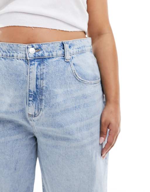 ASOS DESIGN Curve - Losse jeans met brede omslag in lichtblauw, 2 van 5