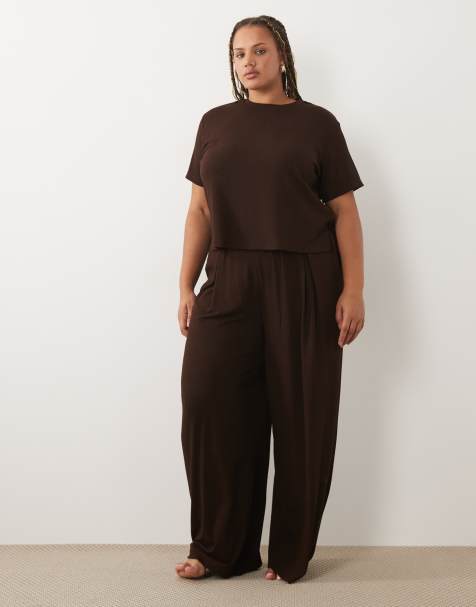 ASOS DESIGN Curve lounge mix & match rib wide leg bottom in chocolate - view 1