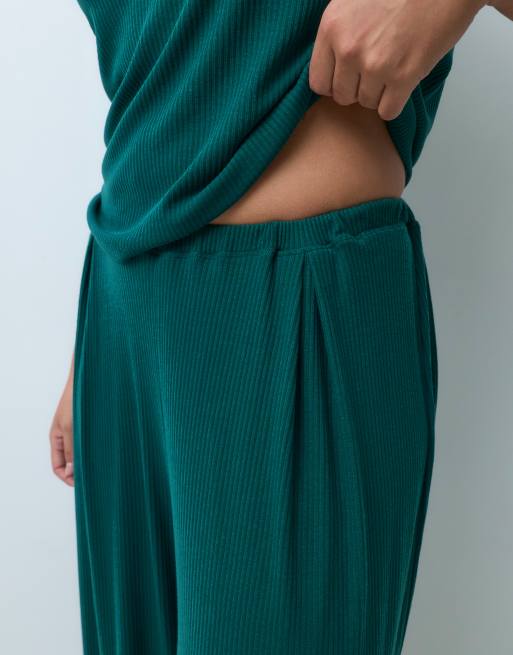 ASOS DESIGN Curve lounge mix & match rib wide leg pyjama bottom in dark green, 3 of 5