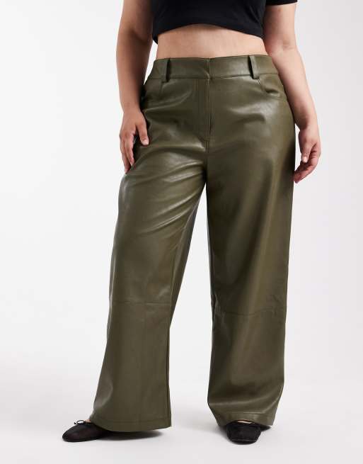 ASOS DESIGN Curve low rise mansy faux leather pants in forest green , 2 of 5