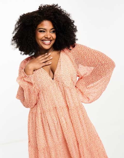 ASOS DESIGN Curve lurex chiffon v neck long sleeve tier midi smock dress in  ditsy print