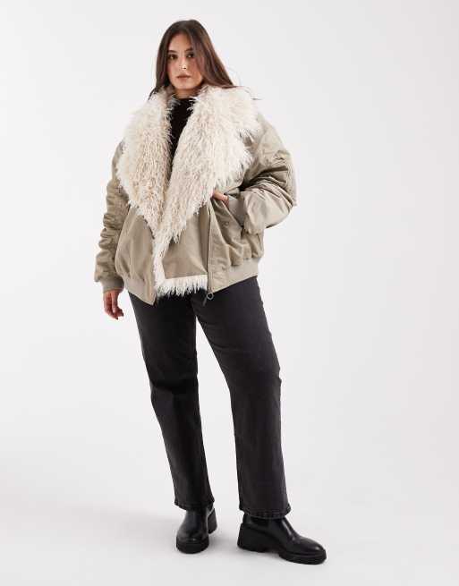 ASOS DESIGN Curve – MA1 – Kakifärgad parkas med lurvig fuskpäls, 2 av 4