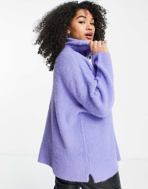 ASOS DESIGN Curve - Maglione oversize dolcevita viola in filato morbido, 2 di 4