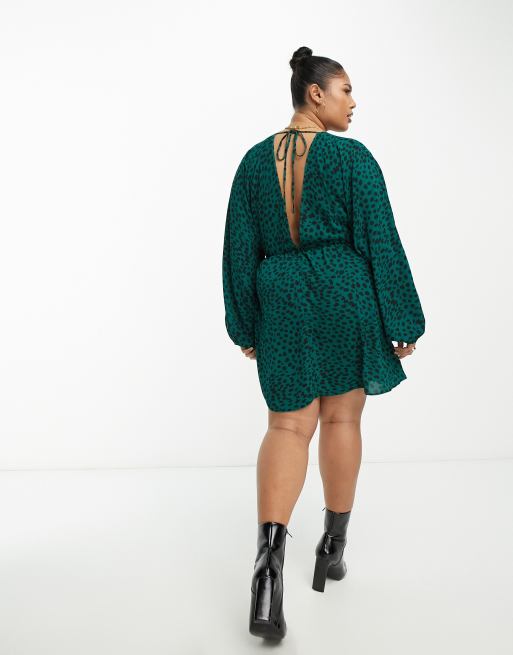 ASOS DESIGN Curve - Makkelijke mini swingjurk in groen met dierenprint, 3 van 4