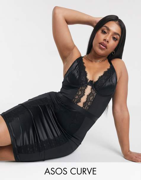 ASOS DESIGN Curve – Marcia – Figurformendes Unterkleid aus Spitze und Netzstoff mit Bügeln