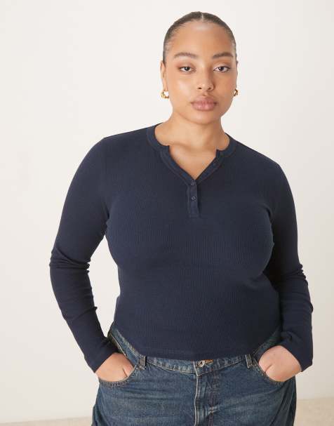 ASOS DESIGN Curve – Marinblå, krympt, våfflad t-shirt i henleystil med långa ärmar - view 1