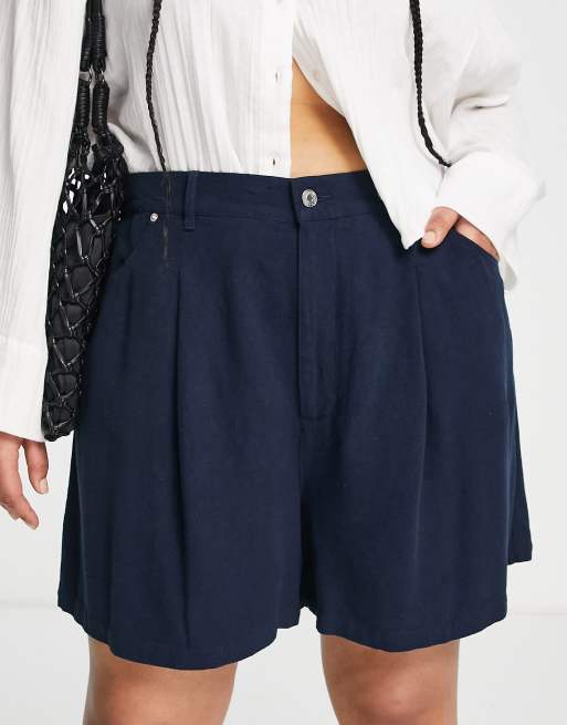 ASOS DESIGN Curve - Marineblå dad-shorts med hør, 3 af 4