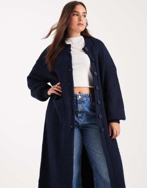 ASOS DESIGN Curve - Marineblå strikket longline-cardigan med rund hals, 3 af 4