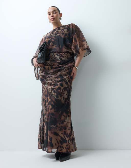 ASOS DESIGN Curve maxi chiffon dress with asym sleeves in dark animal print, 3 of 5