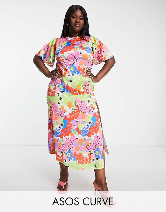 ASOS Curve - ASOS DESIGN Curve maxi dress in bright floral and heart print