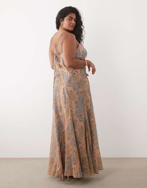 ASOS DESIGN Curve - Maxi jurk met bandjes, uitsnijding, versierde buste en paisley print, 4 van 4