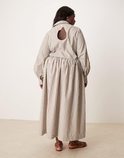 ASOS DESIGN Curve - Maxi-overhemdjurk met asymmetrische knopen en chocoladebruine strepen, 3 van 4