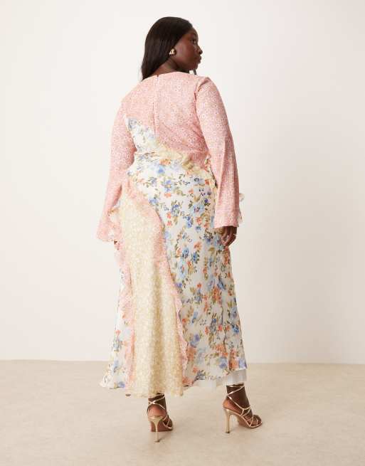 ASOS DESIGN Curve - Maxikjole i blomstermønster med splejset design, flæser og sømme, 2 af 4