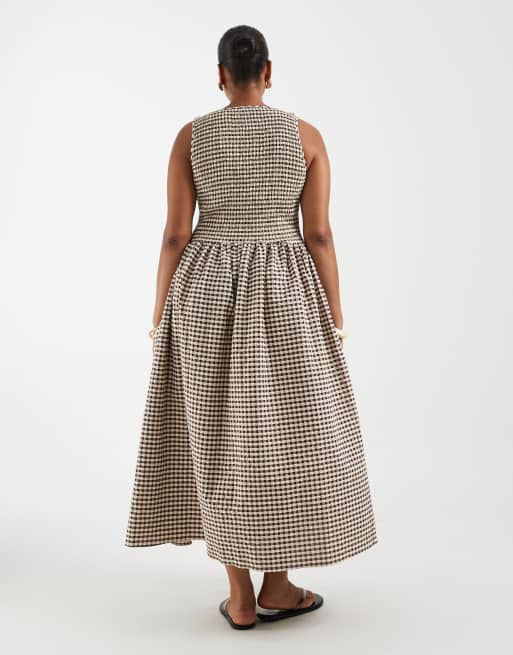 ASOS DESIGN Curve maxikjole med smock i creme, 4 af 4