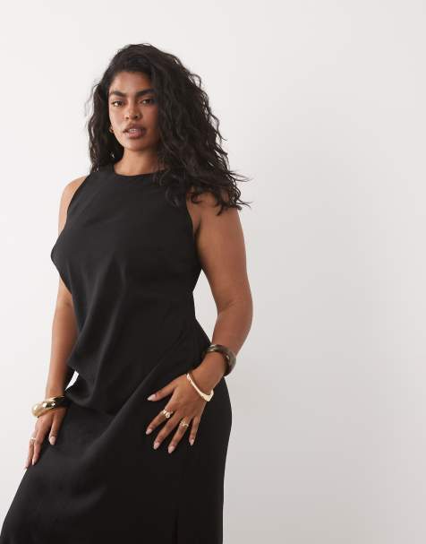 ASOS DESIGN Curve – Maxikleid aus Cupro in Schokobraun mit Ringerrücken und Biesen - view 1