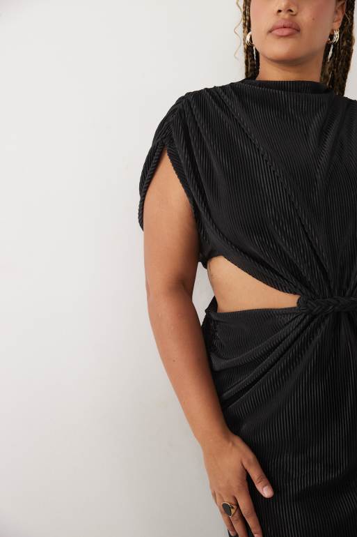 ASOS DESIGN Curve Maxikleid mit Fledermausärmeln, Flechtdetail und geraffter Taille in Schwarz, 2 von 4