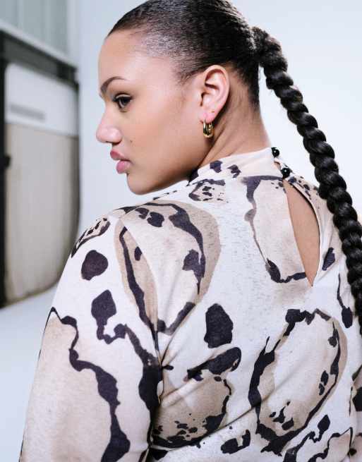 ASOS DESIGN Curve mesh high neck long sleeve midi dress in animal print, 3 of 4