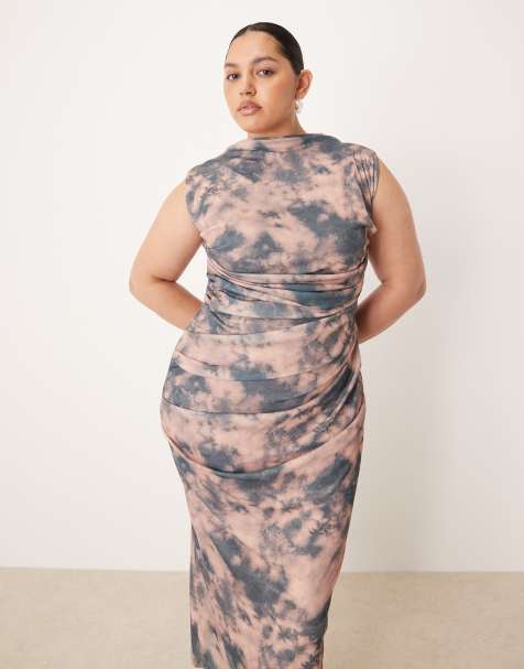 ASOS DESIGN Curve mesh sleeveless ruched midi dress in dark tye dye print - view 1