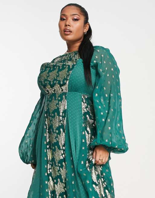 ASOS DESIGN Curve metallic jacquard midi dress with elasticated back in  pine green | ASOS