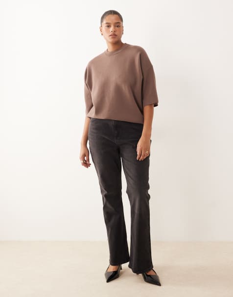 ASOS DESIGN Curve mid rise flare jean in washed black - view 1