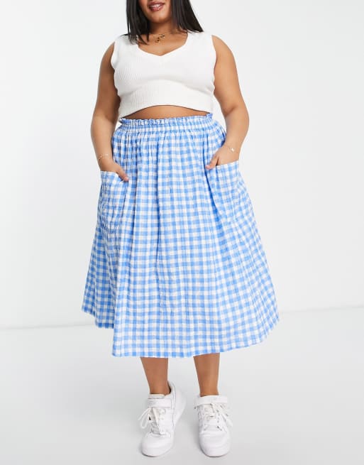ASOS DESIGN Curve midi skirt with pocket detail in blue & white gingham print, 4 of 4
