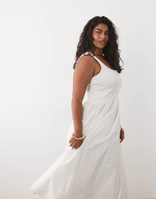 ASOS DESIGN Curve – Midikleid in Weiß mit U-Ausschnitt, geripptem Oberteil und Rock aus Popeline, 2 von 4