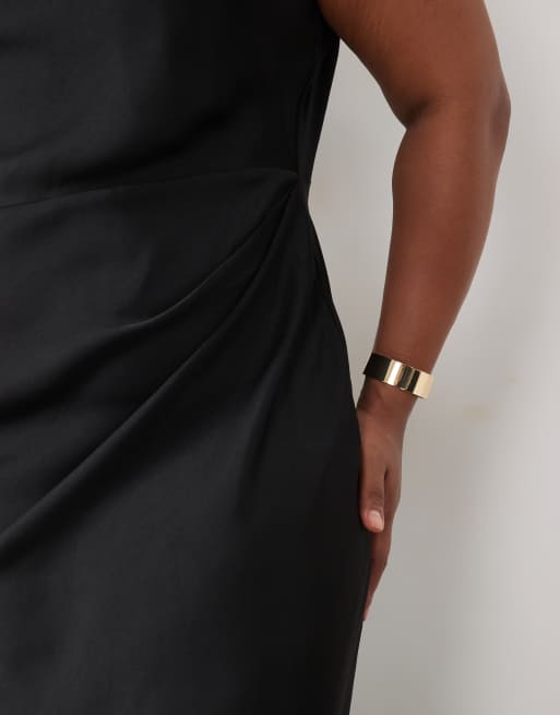ASOS DESIGN Curve Midikleid mit hohem Kragen, plissiertem Oberteil in Schwarz, 3 von 4