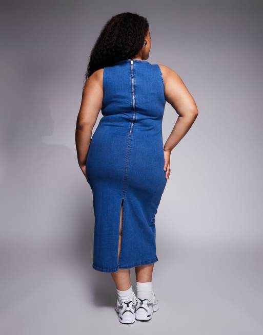 ASOS DESIGN Curve – Midilång, figurnära jeansklänning i mörkblå tvätt, 3 av 4
