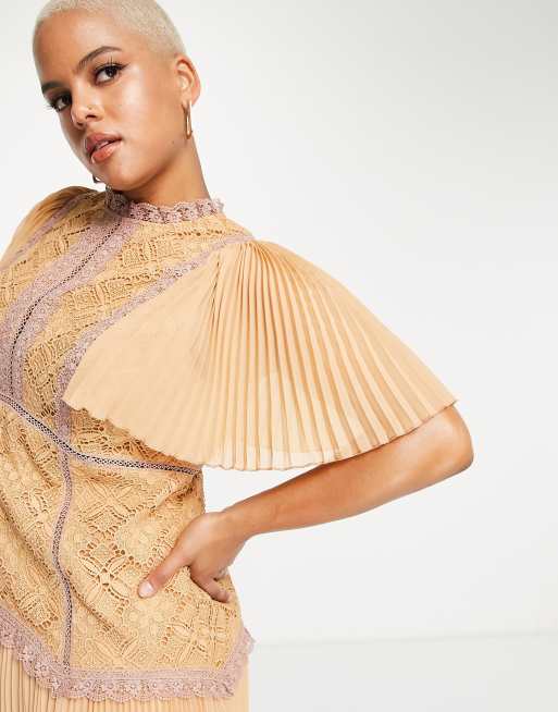ASOS DESIGN Curve mini dress with contrast lace trims and pleated cape sleeve, 3 of 4