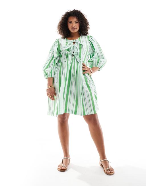 ASOS DESIGN Curve – Mini-Hängerkleid in gestreiftem Apfelgrün mit Schleifen auf der Vorderseite, 4 von 4