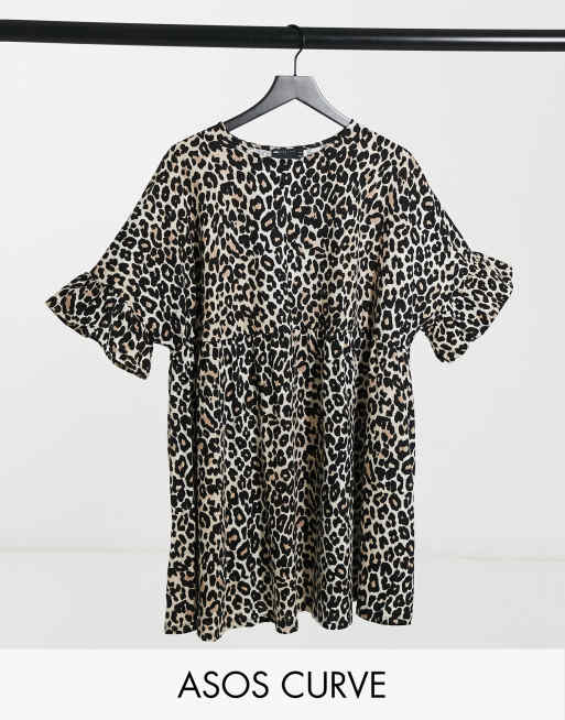 ASOS DESIGN Curve Mini Hangerkleid mit extremer Oversize Passform Animal Print und Ruschenarmeln