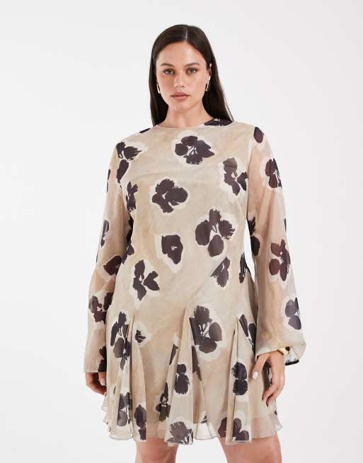 ASOS DESIGN Curve Mini-Kleid mit langen Ärmeln in Braun mit Blumenmuster, 4 von 4
