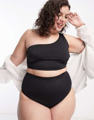 ASOS DESIGN Curve - Mix and Match - Glattes Bikinioberteil in Schwarz mit One-Shoulder-Träger