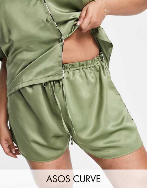 ASOS DESIGN Curve - Mix en match - Satijnen set in olijfgroen, 2 van 5