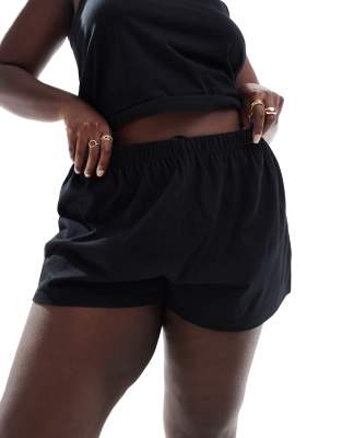 ASOS DESIGN Curve - Mix & Match - Kurze Pyjamahose aus Baumwolle in Schwarz