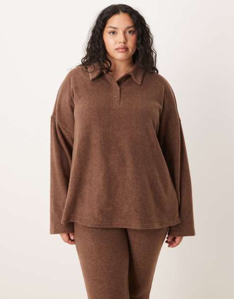 ASOS DESIGN Curve mix & match lightweight fleece loungewear in chocolate brown - view 1
