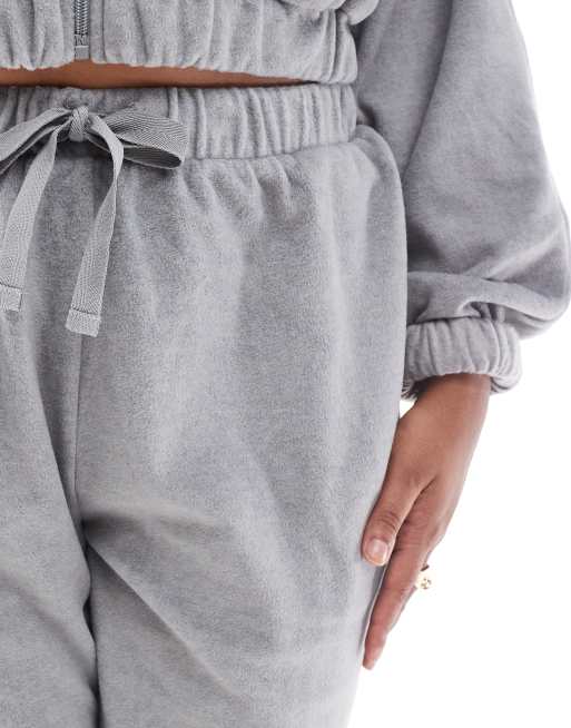 ASOS DESIGN Curve Mix & Match lounge fleece trackies in light grey, 4 of 5