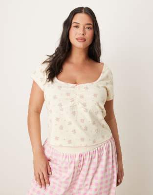 ASOS DESIGN Curve - Mix & Match - Milchmädchen-Pyjama-Top in Blassgelb mit Blümchenmuster-Bunt