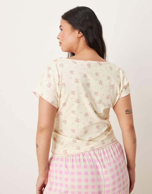 ASOS DESIGN Curve mix & match milkmaid pyjama top in pale yellow ditsy print, 2 of 4