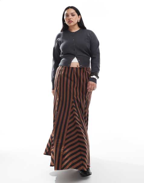 ASOS DESIGN Curve mixed stripe godet maxi skirt in black and brown stripe - view 1
