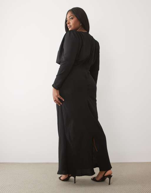 ASOS DESIGN Curve modesty batwing maxi dress in black, 3 of 4