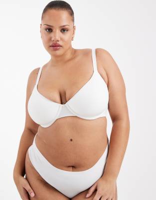 ASOS DESIGN Curve molded t-shirt bra in white