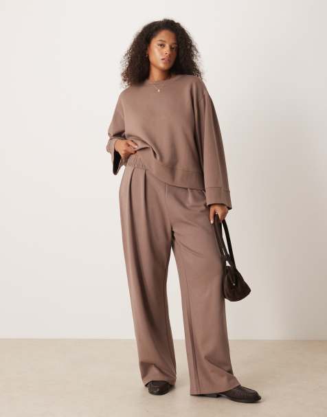 ASOS DESIGN Curve – Mörkt brungrå byxor med extra vida ben och interlocksömmar - view 1